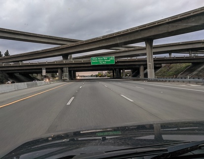 The usually busy 101 freeway in San Jose is almost empty, late March 2020